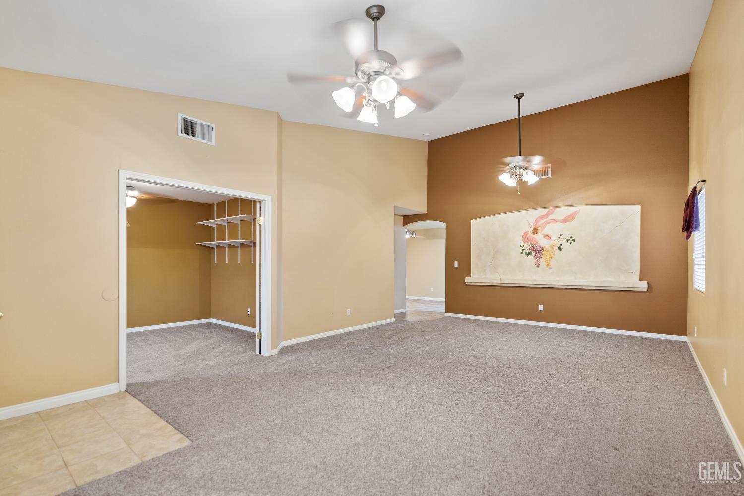 11814 Montague Avenue — photo 7