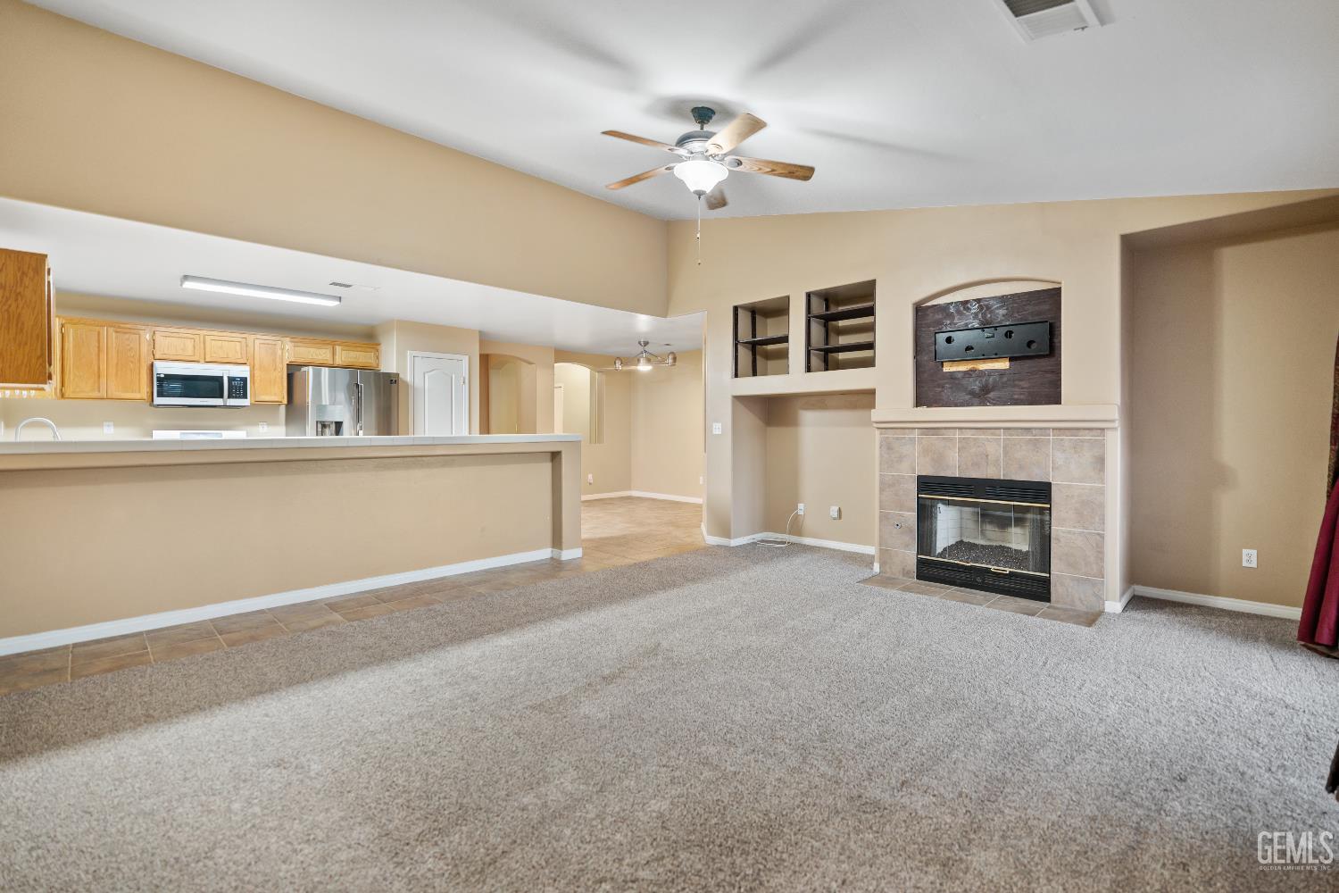 11814 Montague Avenue — photo 13