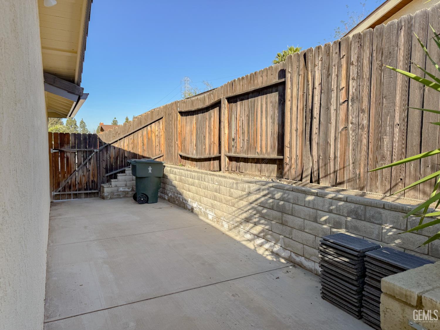 2705 Parkfield Court — photo 30