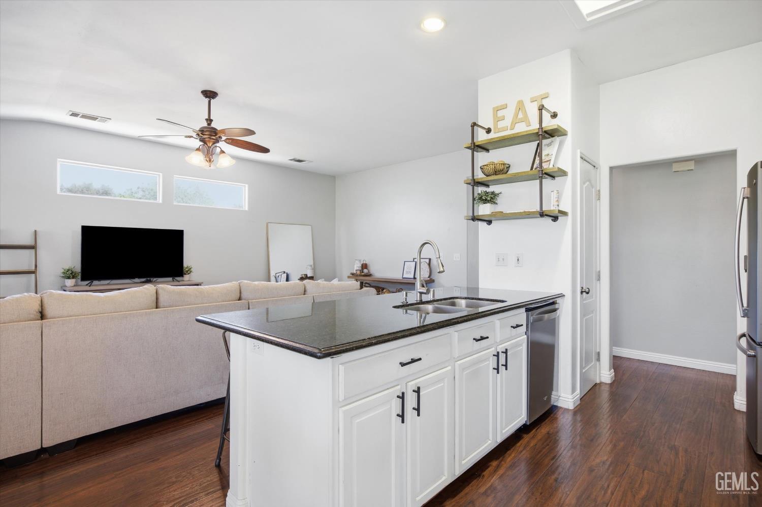10702 Peach Blossom Avenue — photo 19