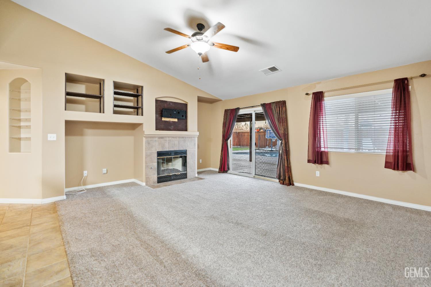 11814 Montague Avenue — photo 14