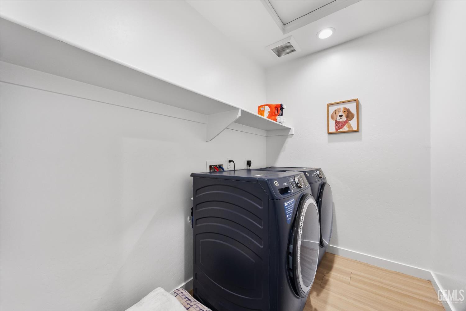 807 Potts Point Way — photo 34