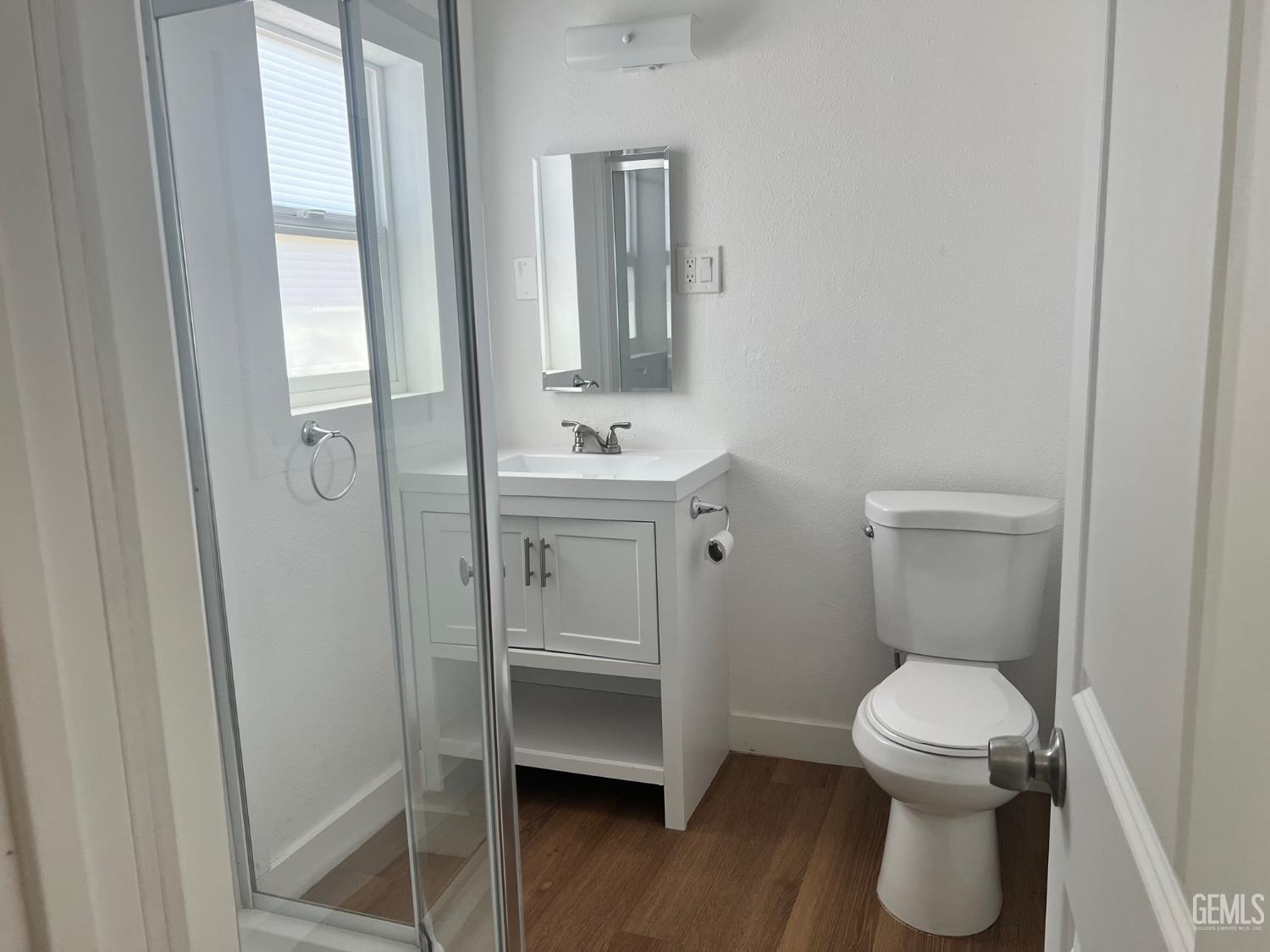 2207 River — photo 5