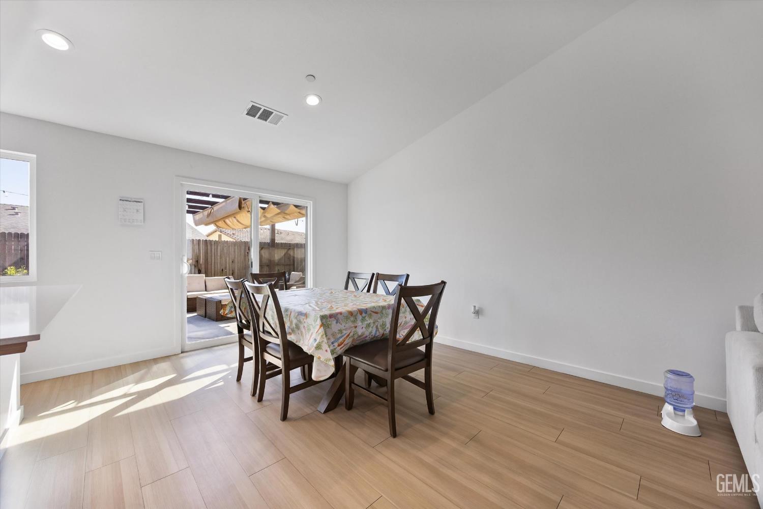 807 Potts Point Way — photo 15