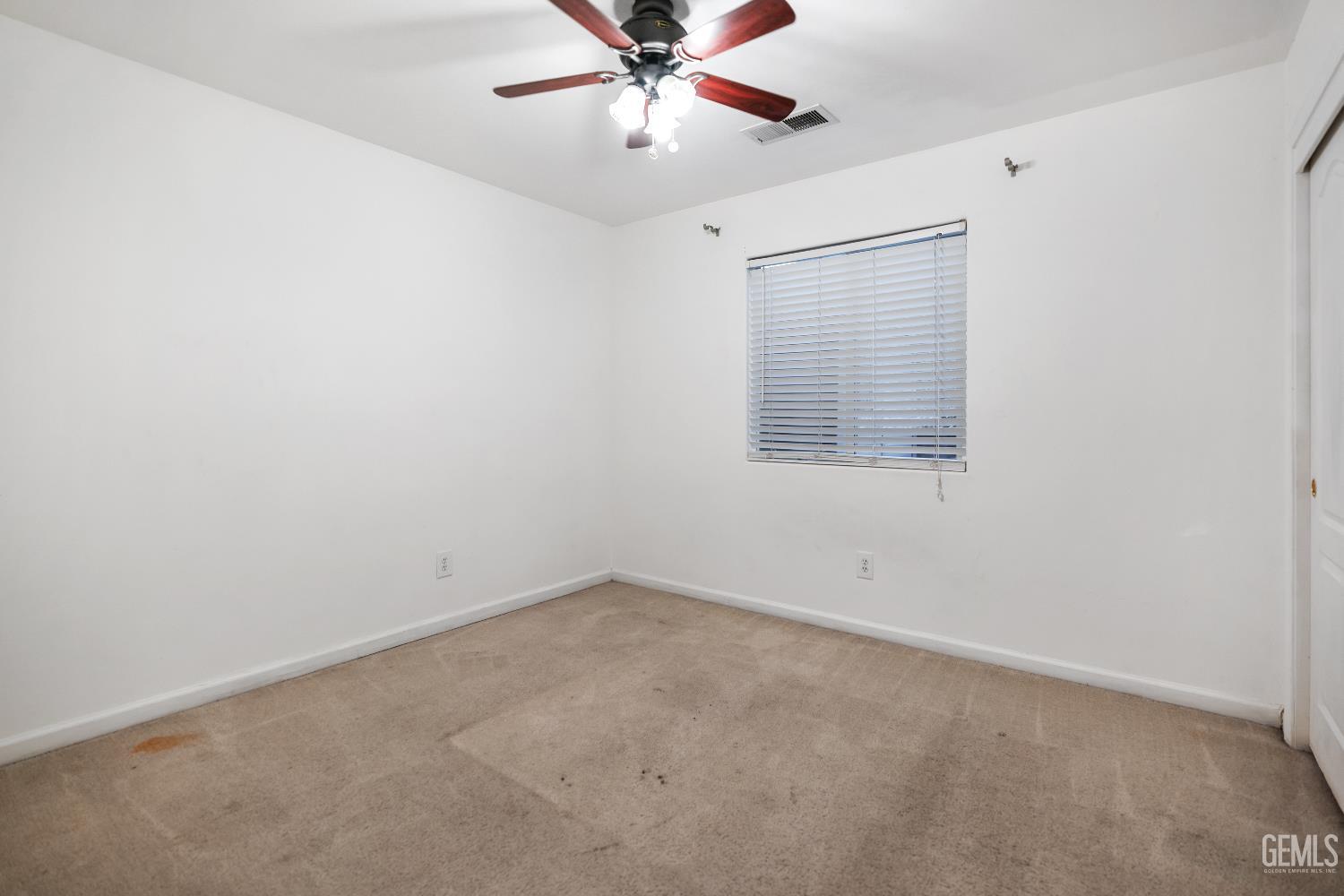 11814 Montague Avenue — photo 18