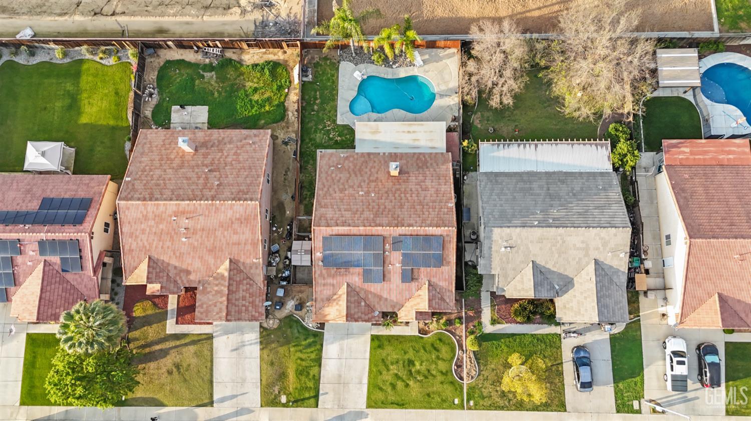 11814 Montague Avenue — photo 4