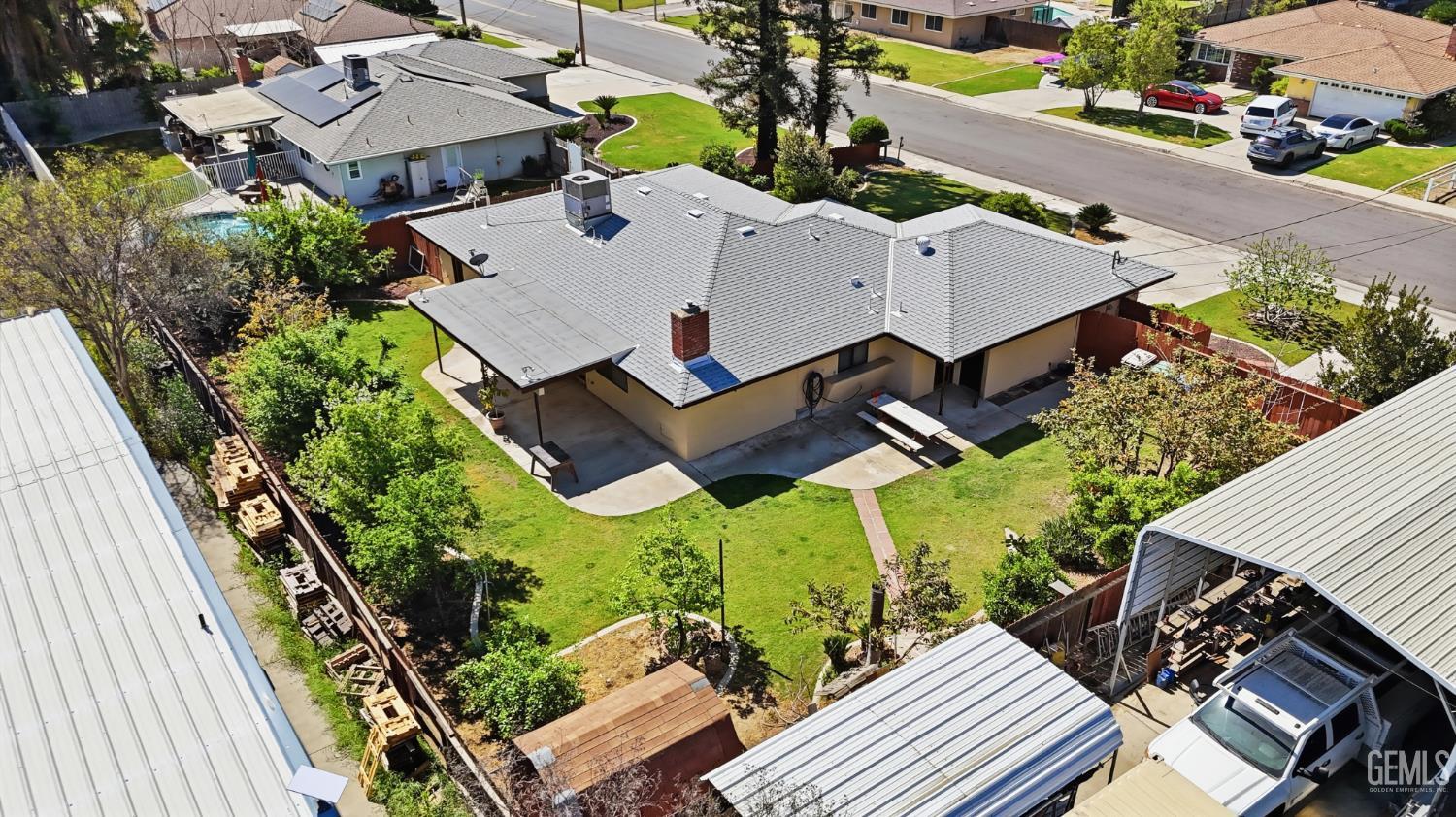 5984 Oakhaven Street — photo 5