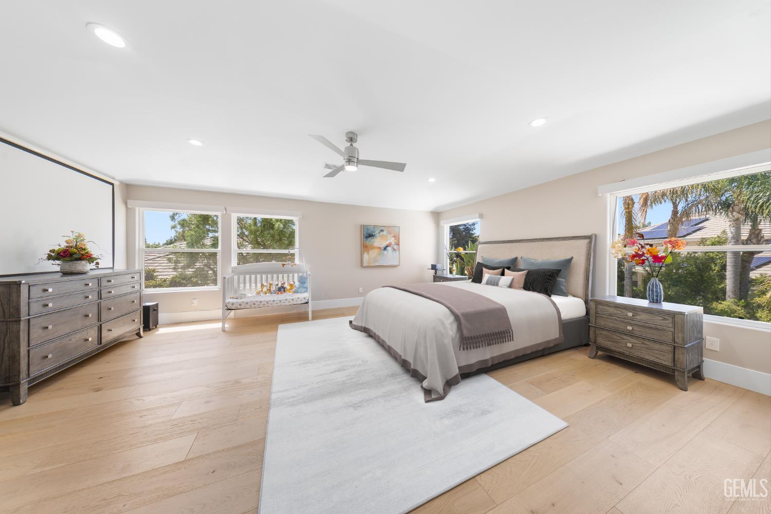1001 Sungro Way — photo 45