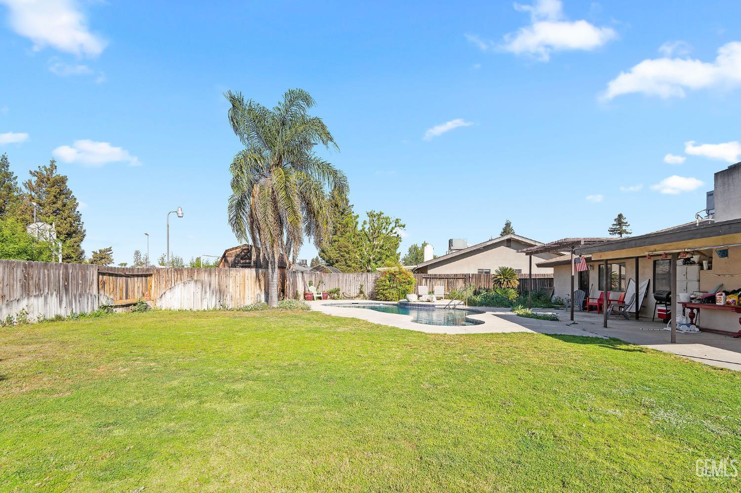 7800 Carol Sue Court — photo 27