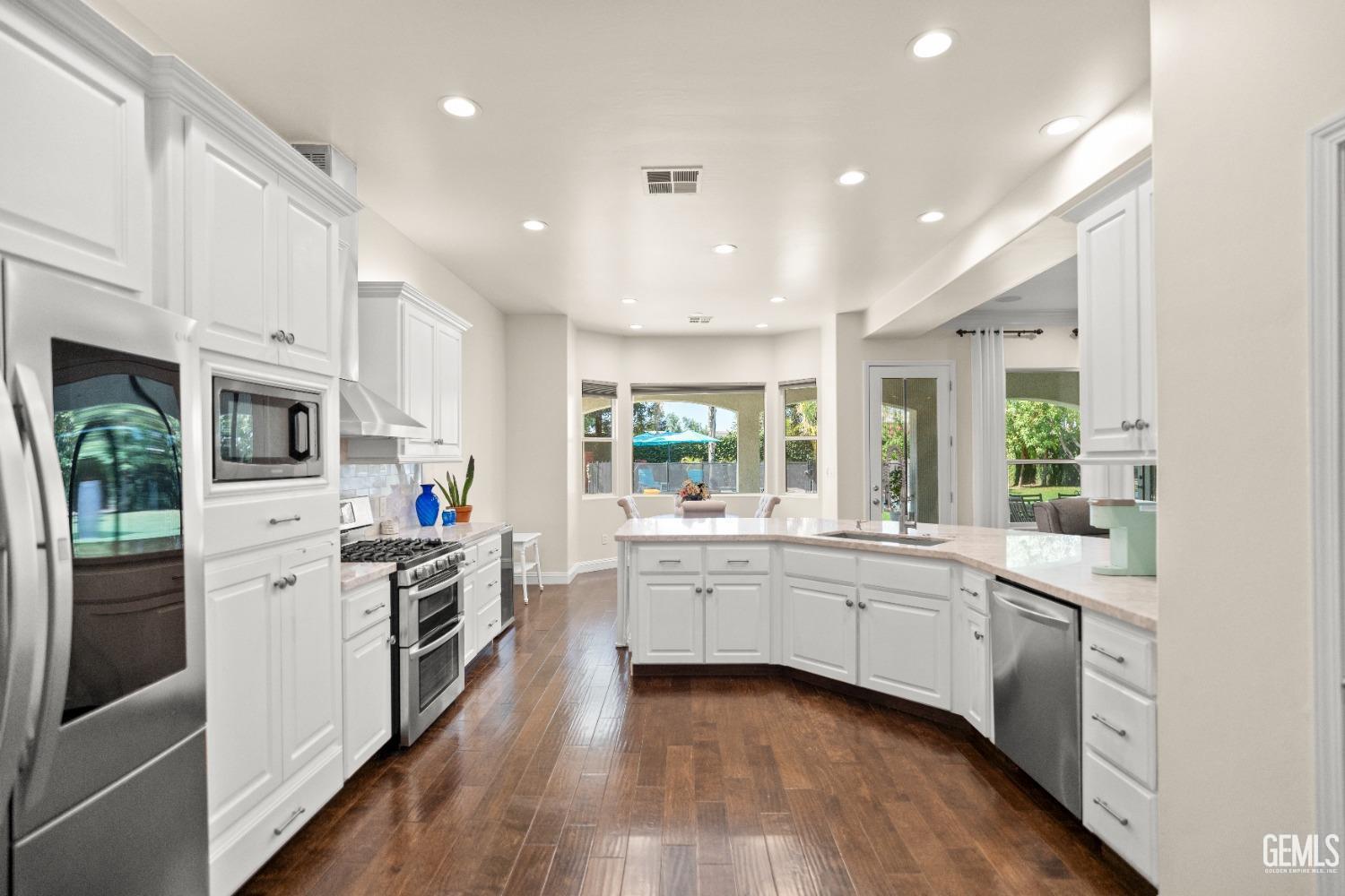 11502 Crabbet Park Drive — photo 5