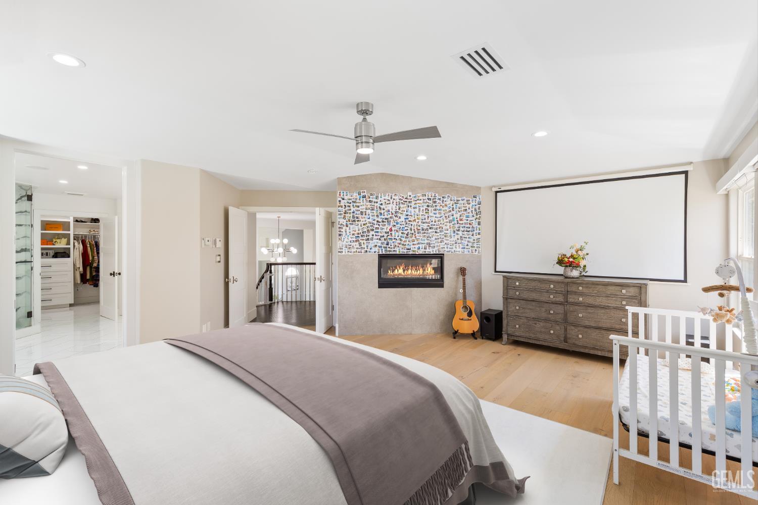 1001 Sungro Way — photo 48