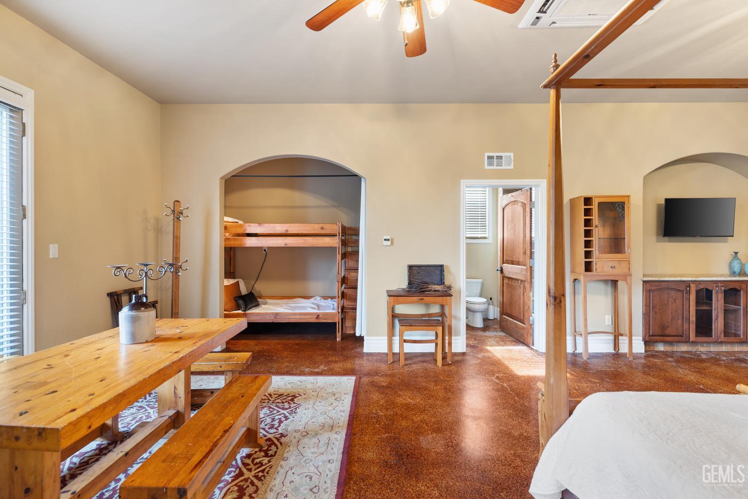 7919 Scarlet Maple Court — photo 43