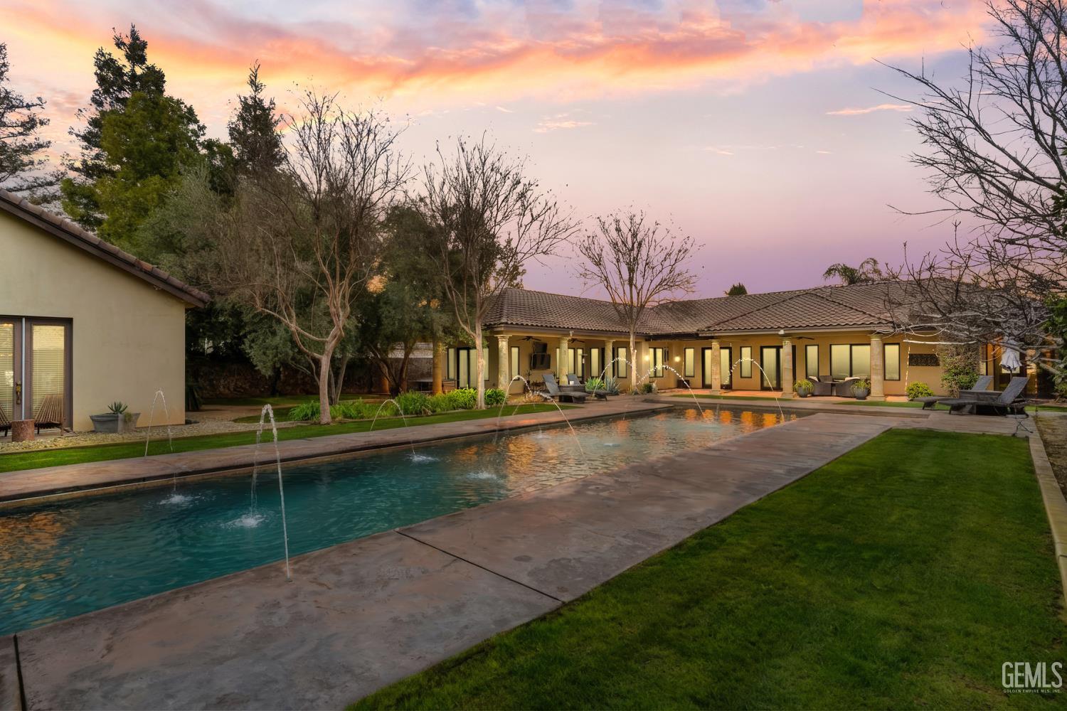 7919 Scarlet Maple Court — photo 3