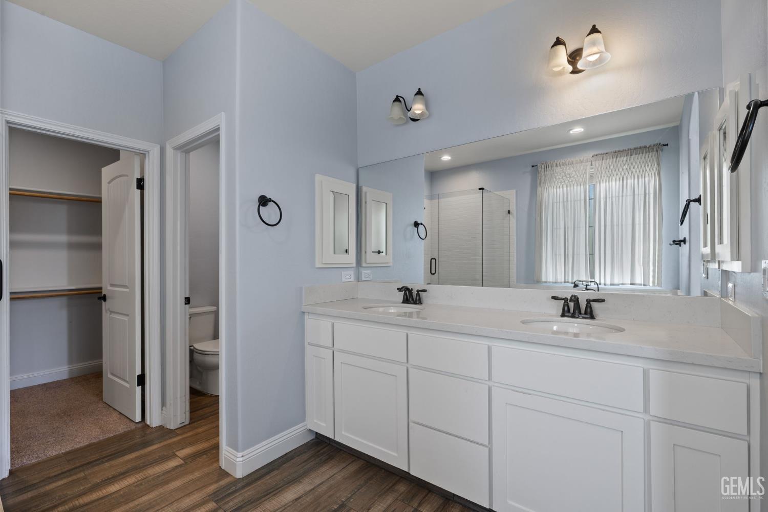 5308 Village Green Lane — photo 16