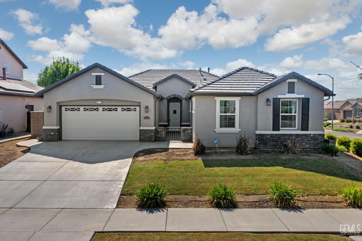 5308 Village Green Lane — photo 4