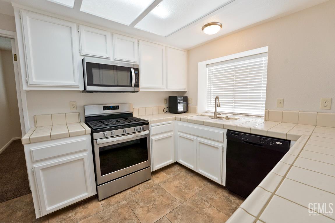 2713 Pecangrove Drive — photo 17
