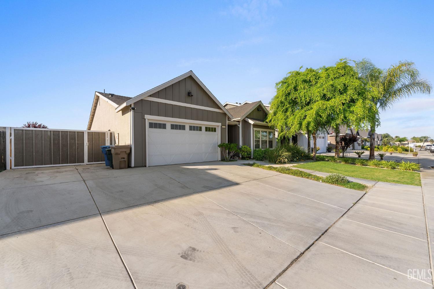 5913 Glen Rose Avenue — photo 3