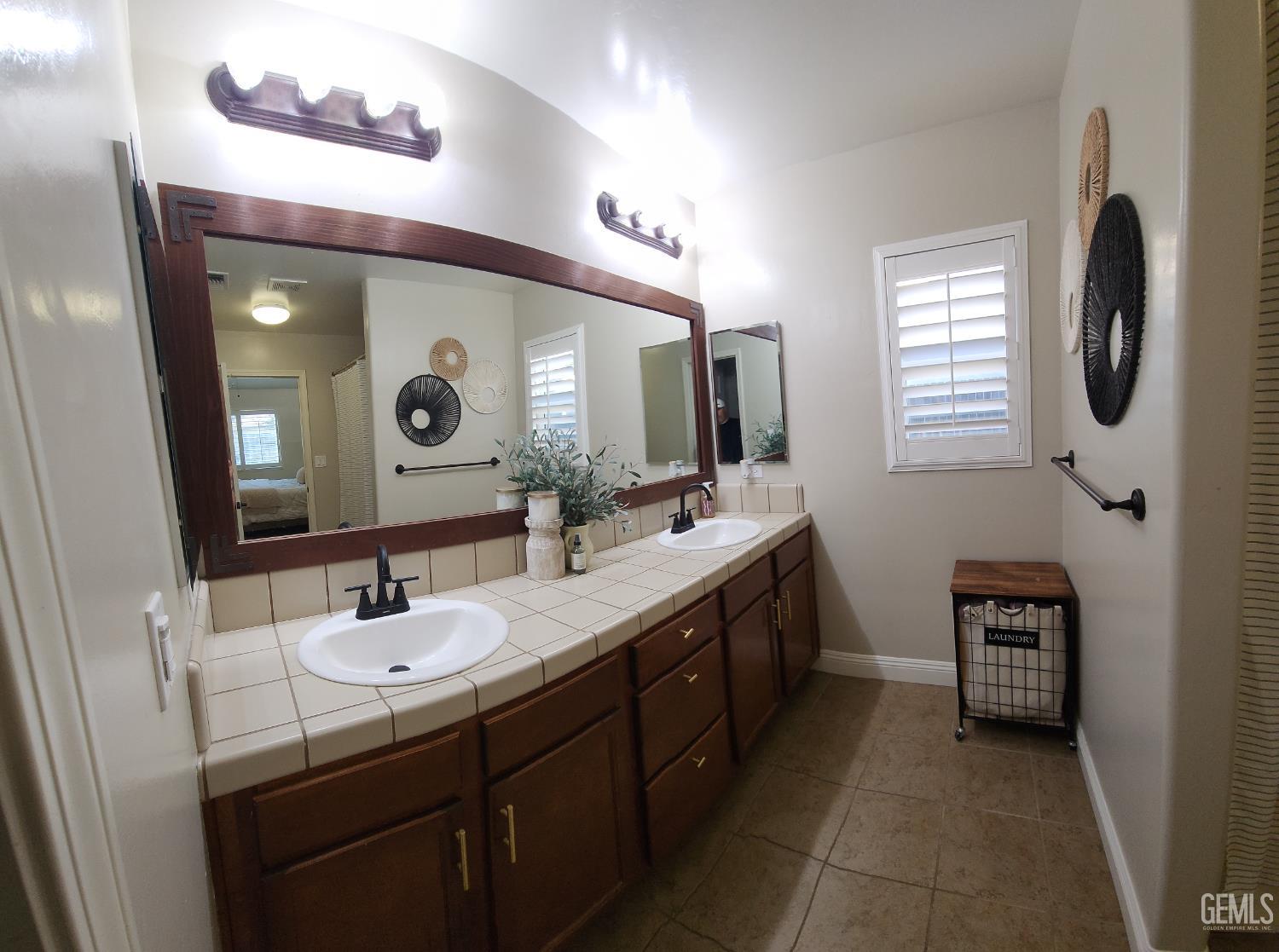 13627 Foyers Falls Drive — photo 16