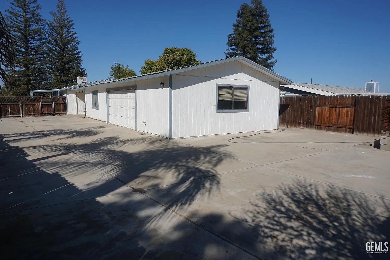 5909 Cliffwood Way — photo 10