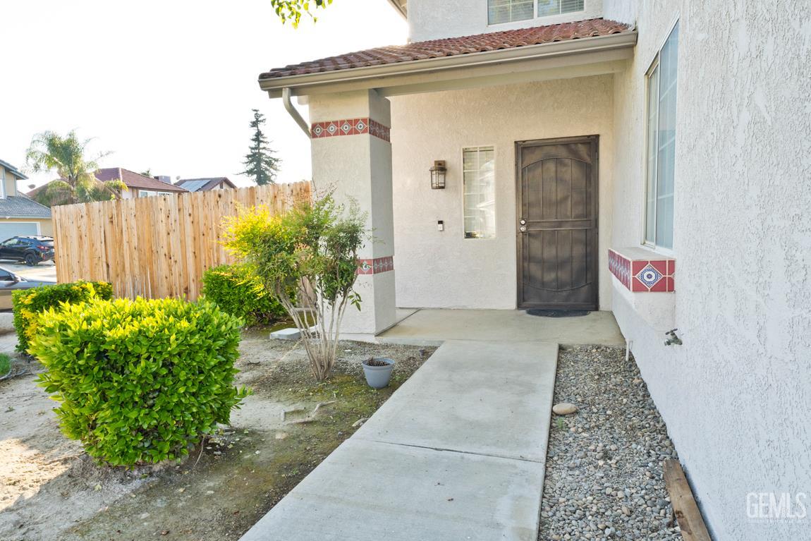 2713 Pecangrove Drive — photo 3