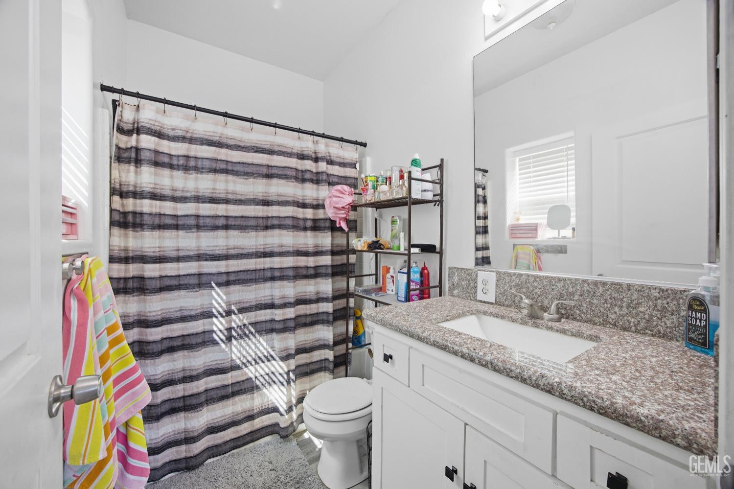 203 Isla Del Sol Drive — photo 17