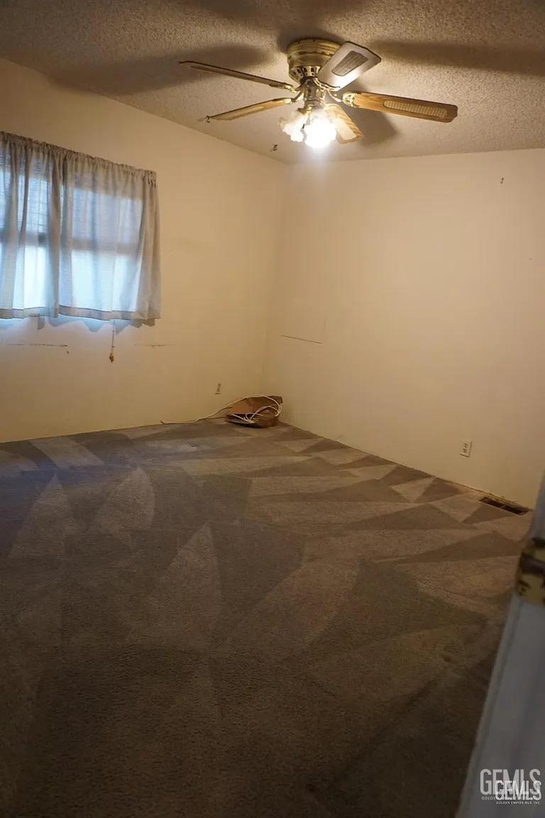 5909 Cliffwood Way — photo 7