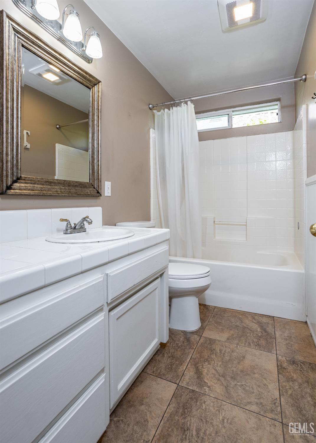 3622 Azure Drive — photo 24