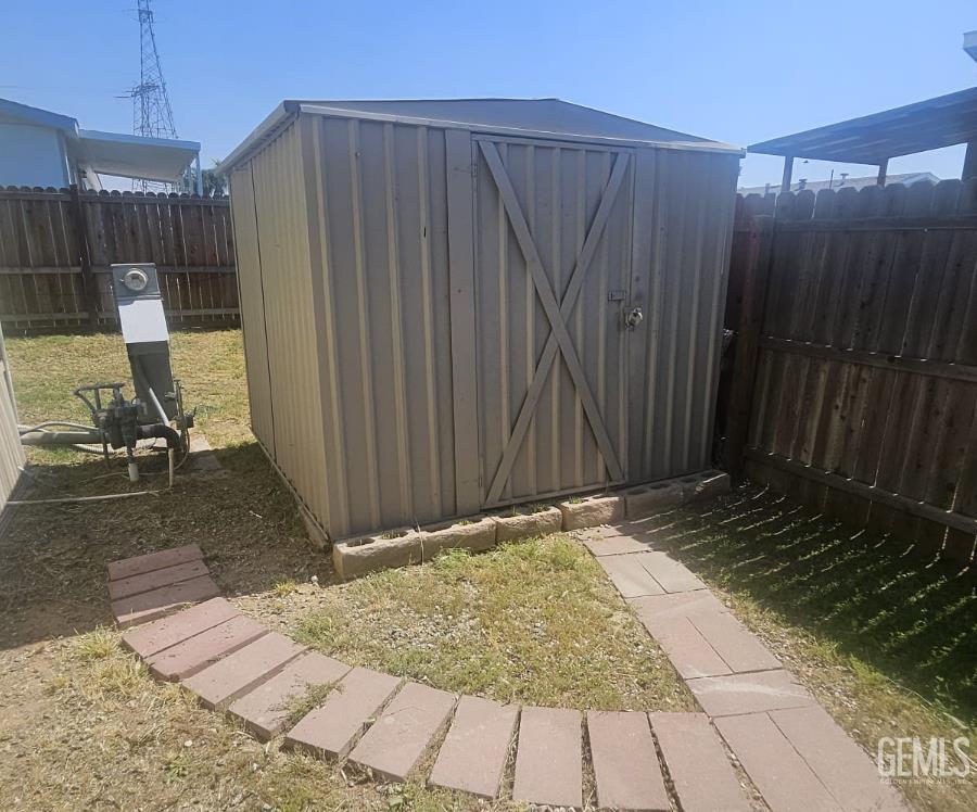 6601 Eucalyptus Drive — photo 5