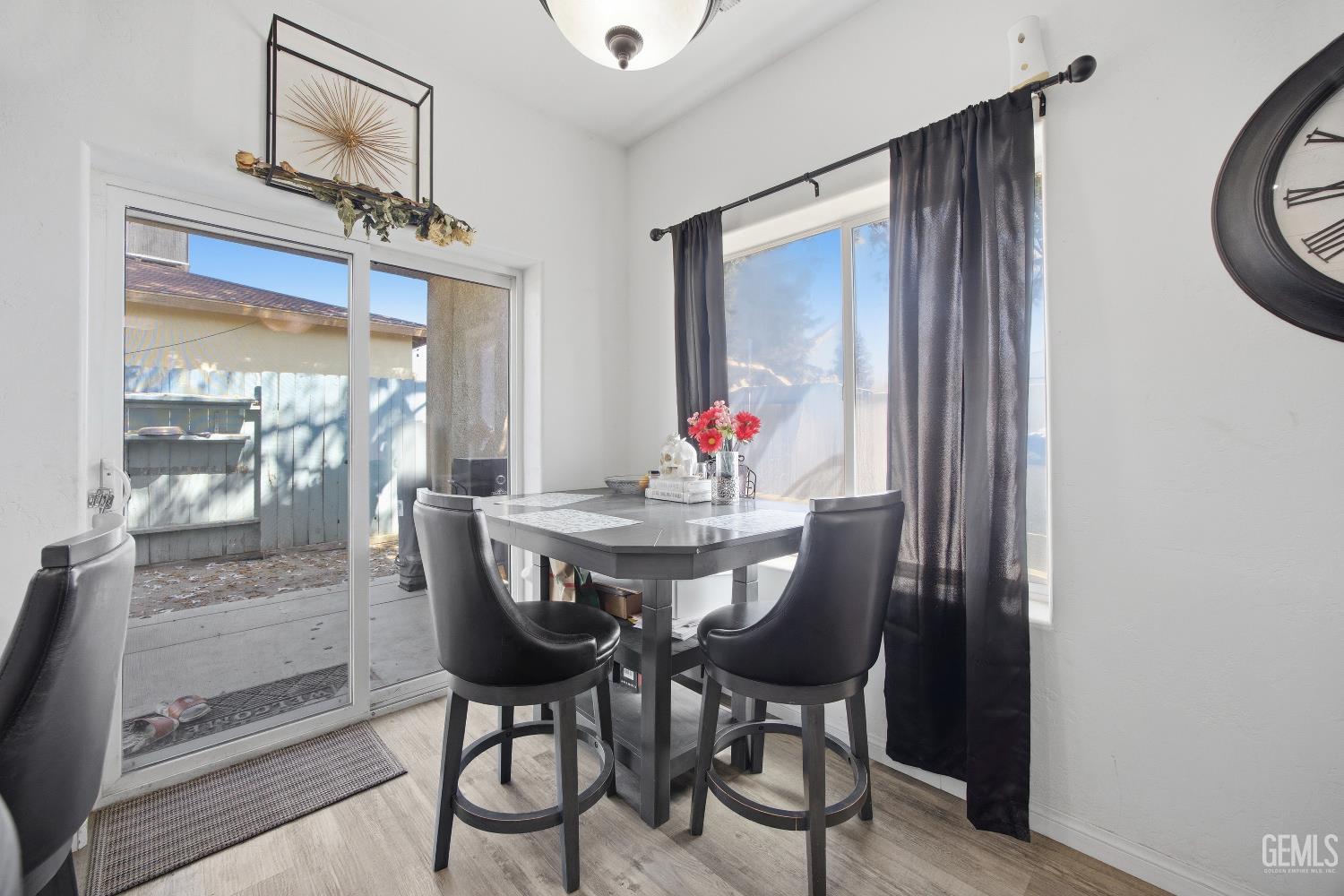 203 Isla Del Sol Drive — photo 11