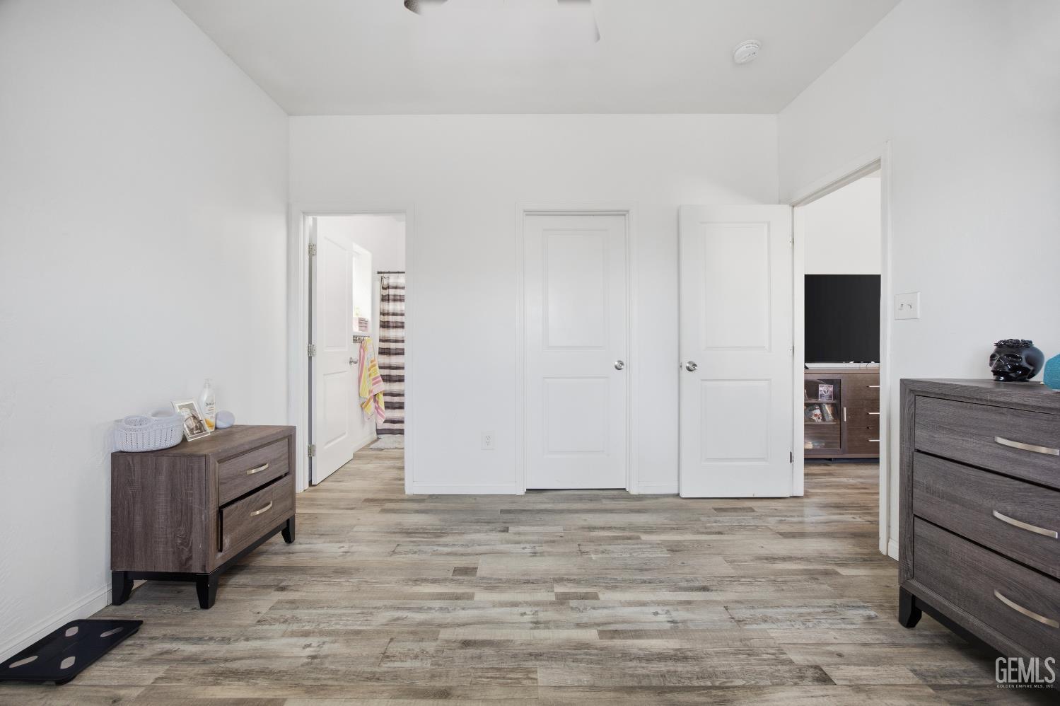 203 Isla Del Sol Drive — photo 15