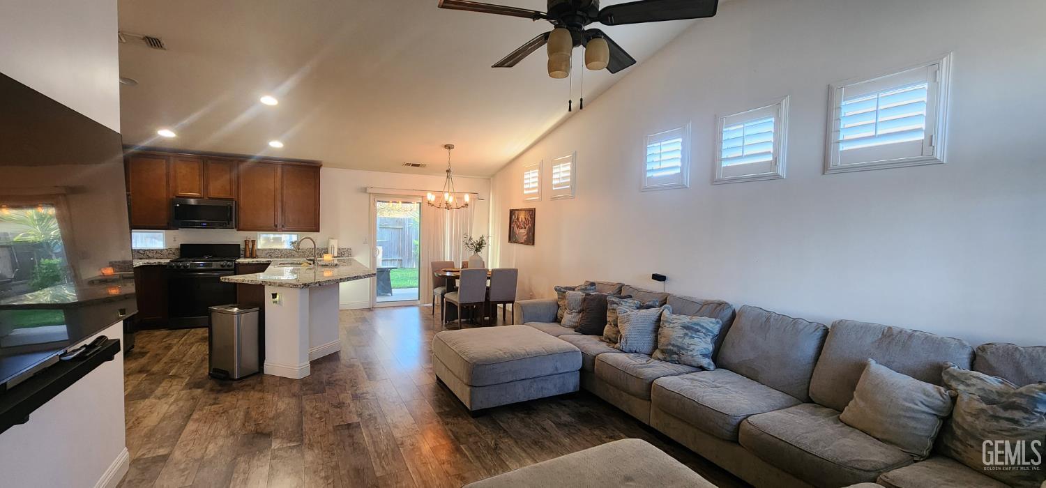 13627 Foyers Falls Drive — photo 5