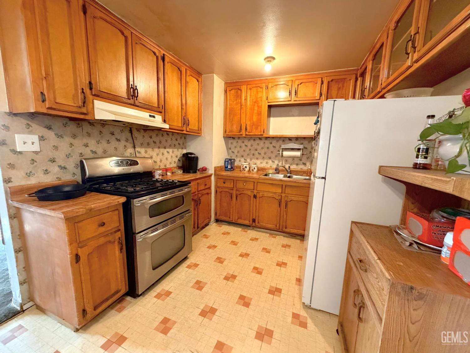 515 Monticello Avenue — photo 3