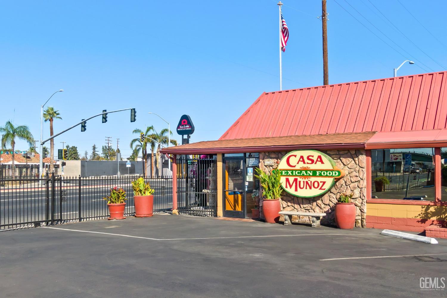 1736 Union Avenue — photo 4