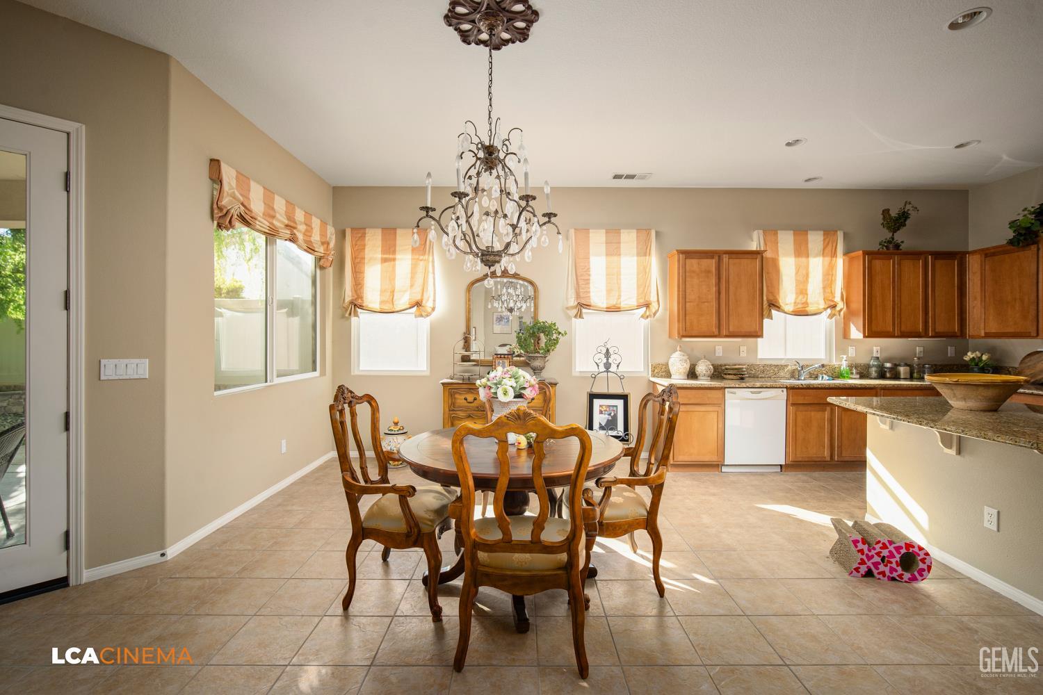 5805 Gold Ranch Way — photo 7