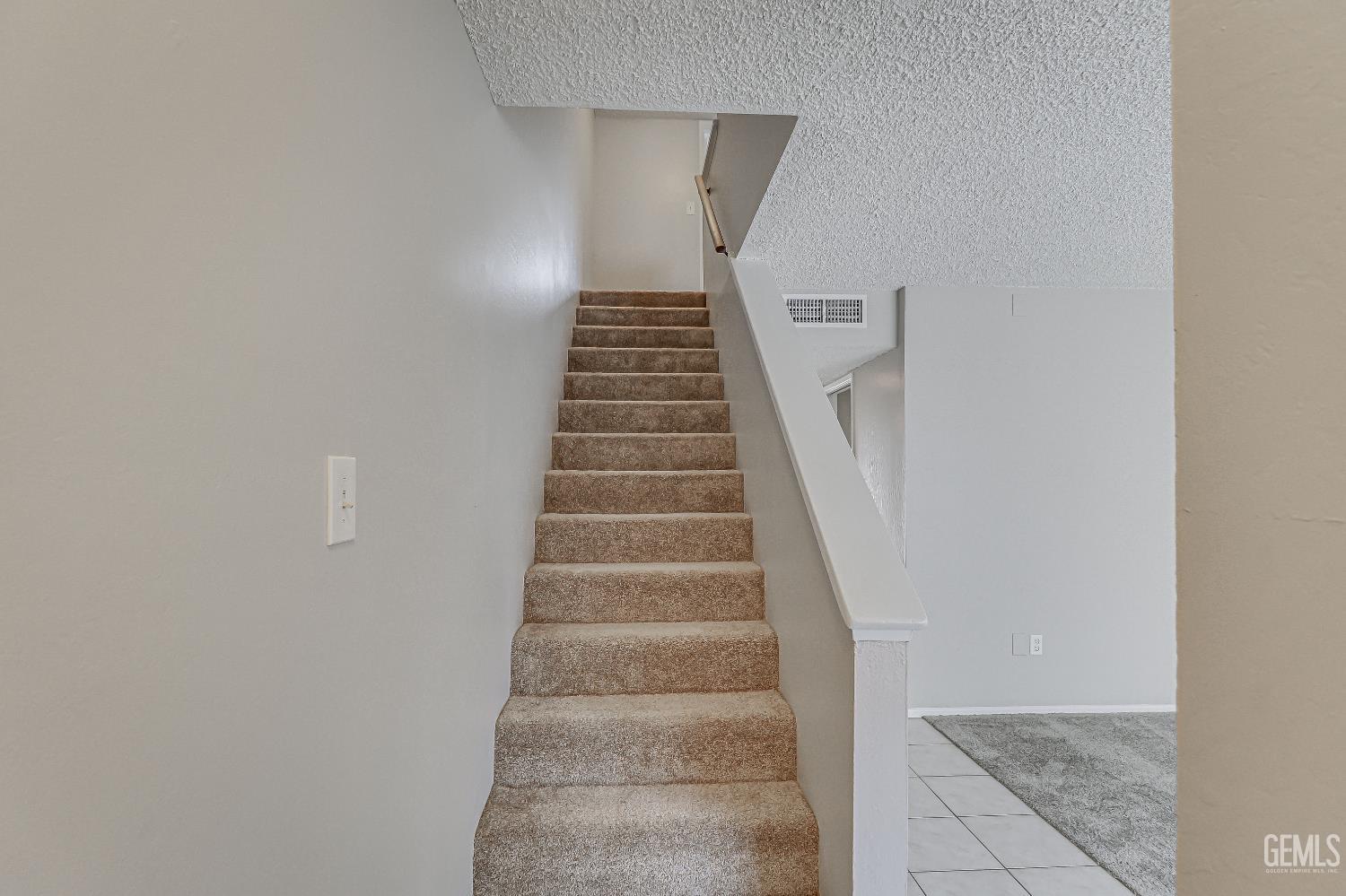 1317 Capricorn Court — photo 4