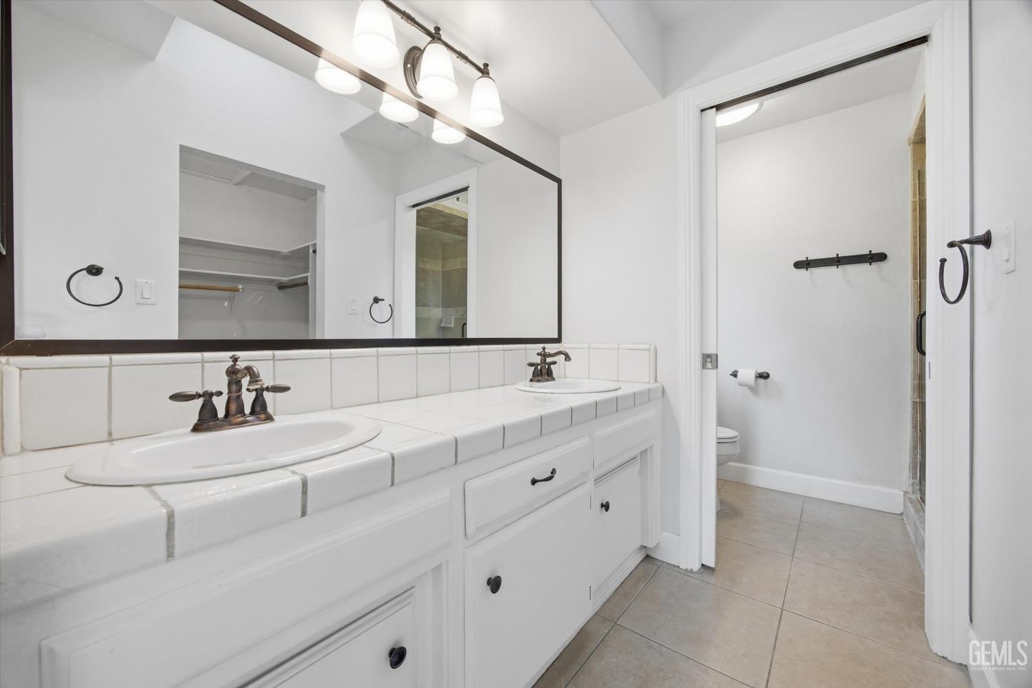 7100 Tioga Court — photo 25