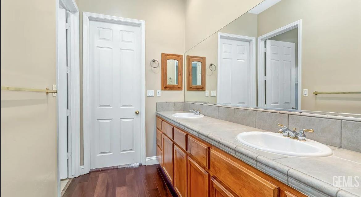 9813 Fitzgerald Drive — photo 11