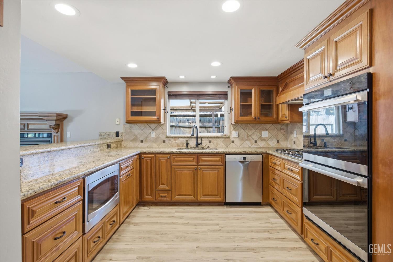 7100 Tioga Court — photo 16