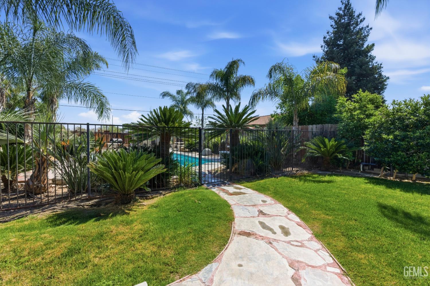 2812 Chiselhurst Court — photo 4