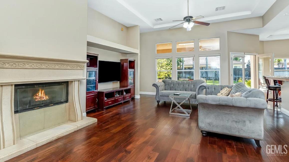 9813 Fitzgerald Drive — photo 3