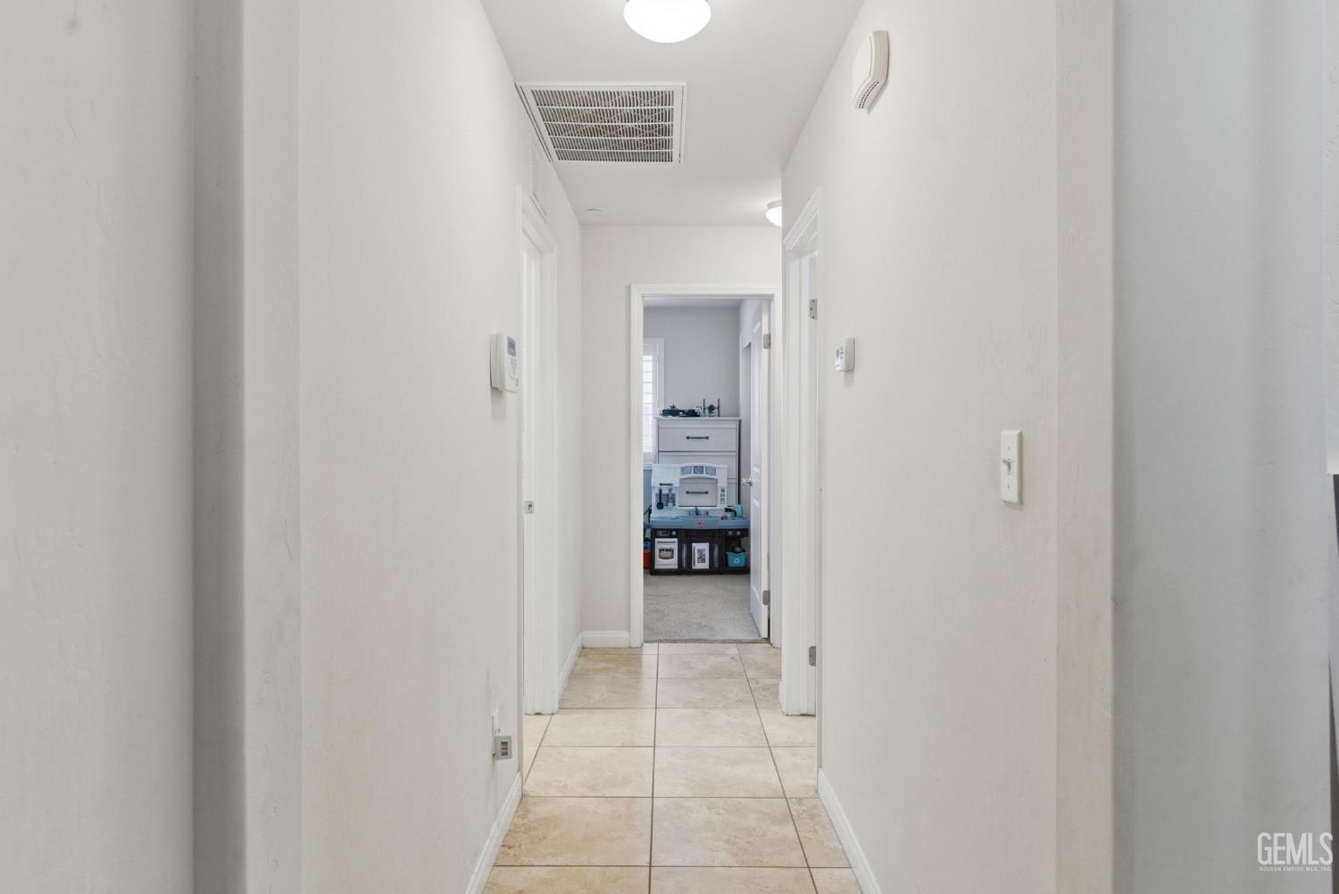 6807 Clear Water Creek Way — photo 8