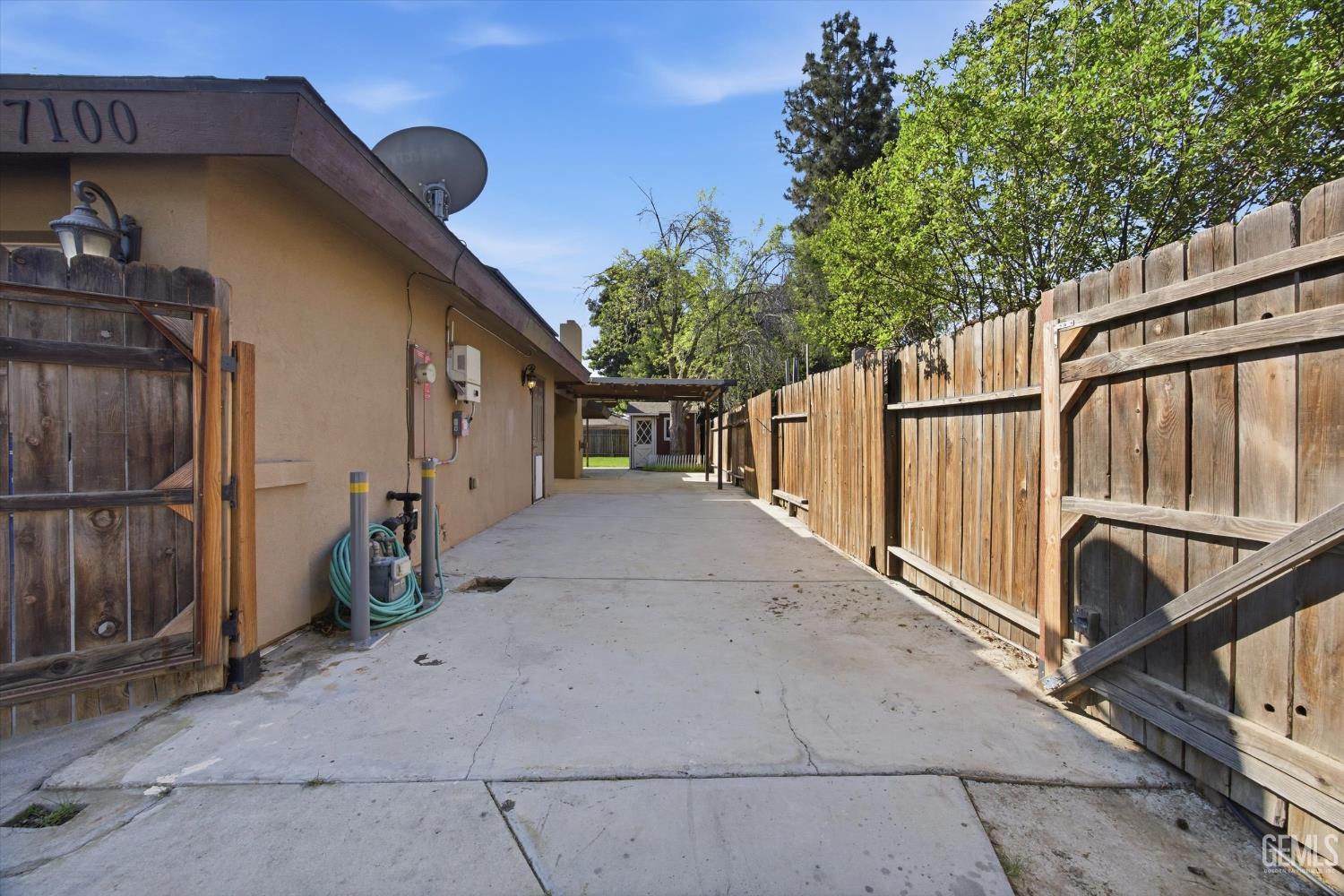 7100 Tioga Court — photo 43
