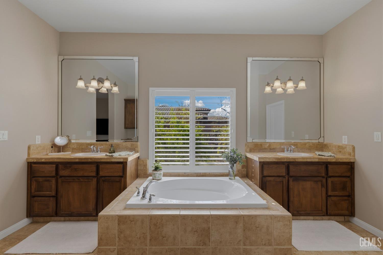 16349 Coastal Court — photo 37