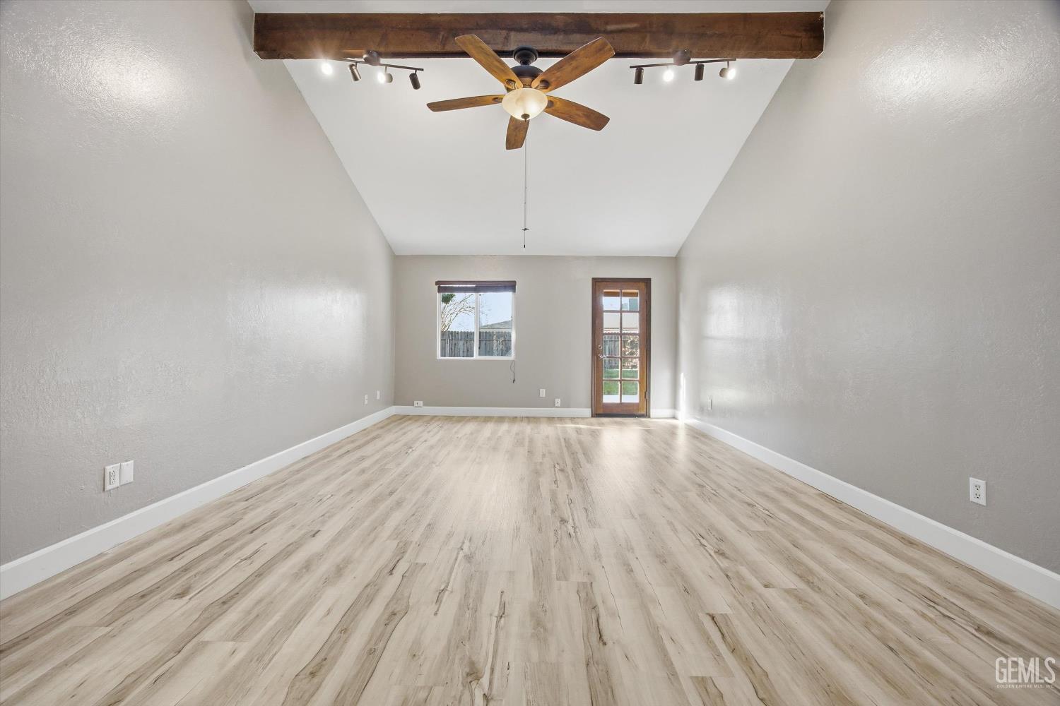 7100 Tioga Court — photo 8