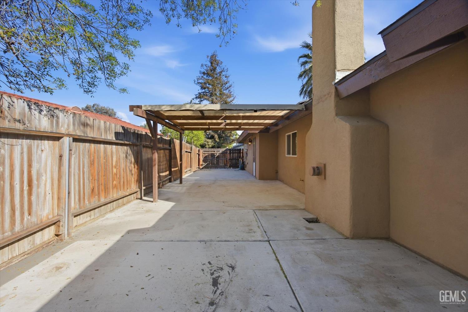 7100 Tioga Court — photo 42