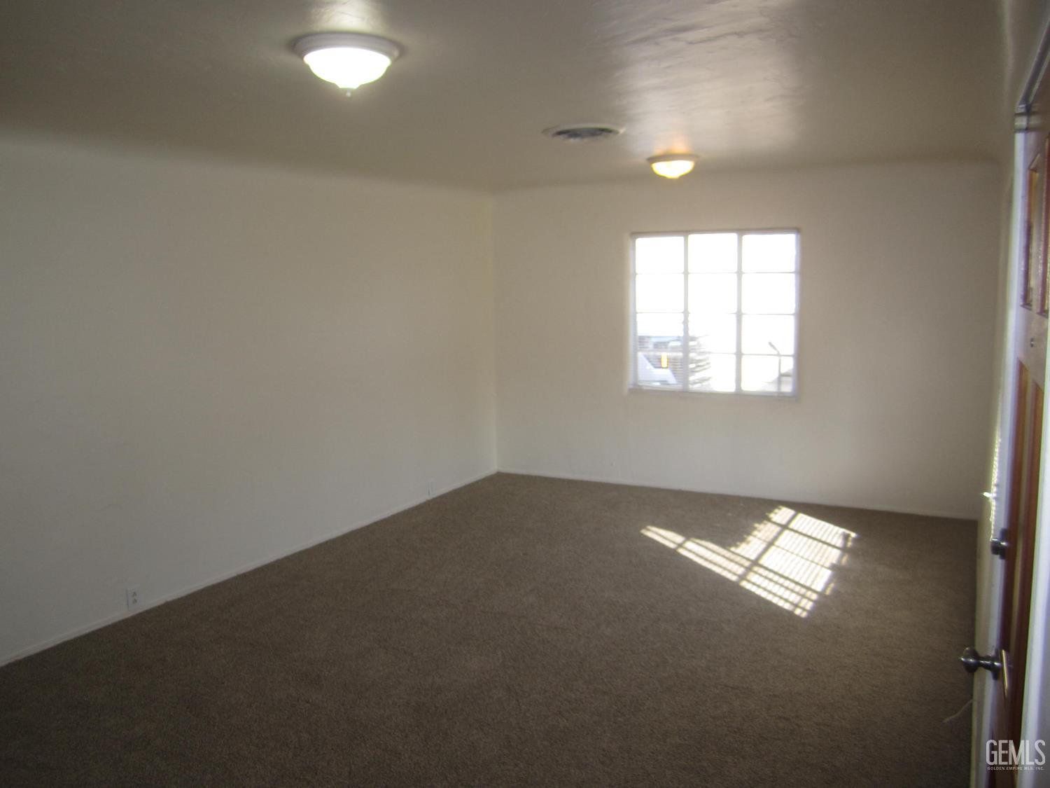 2407 Olympic Drive — photo 12