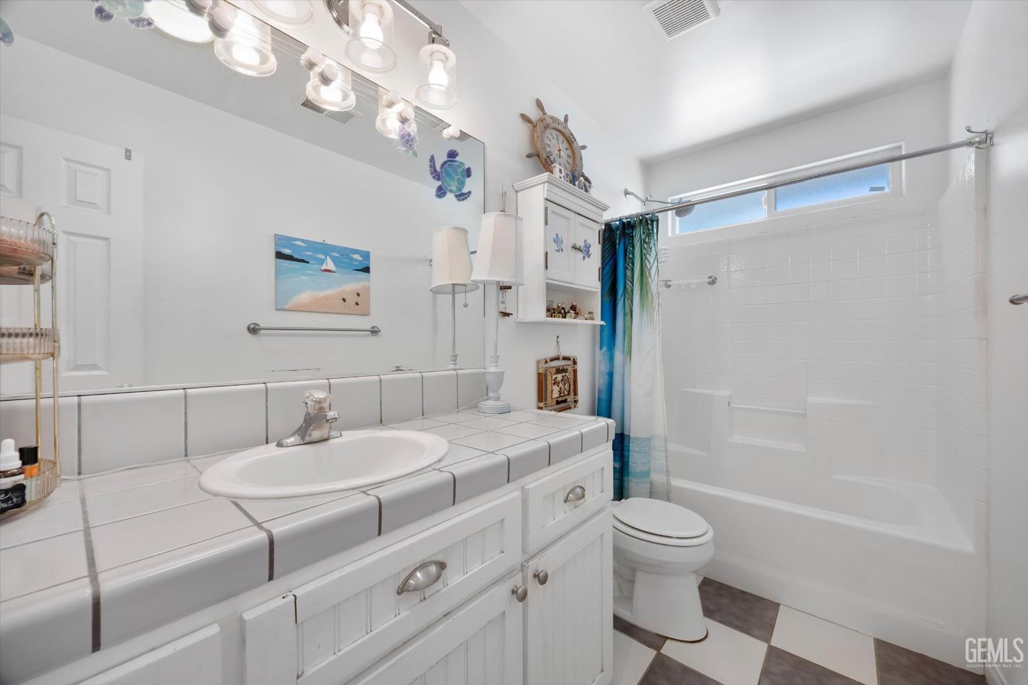 24930 Sullivan Road — photo 40