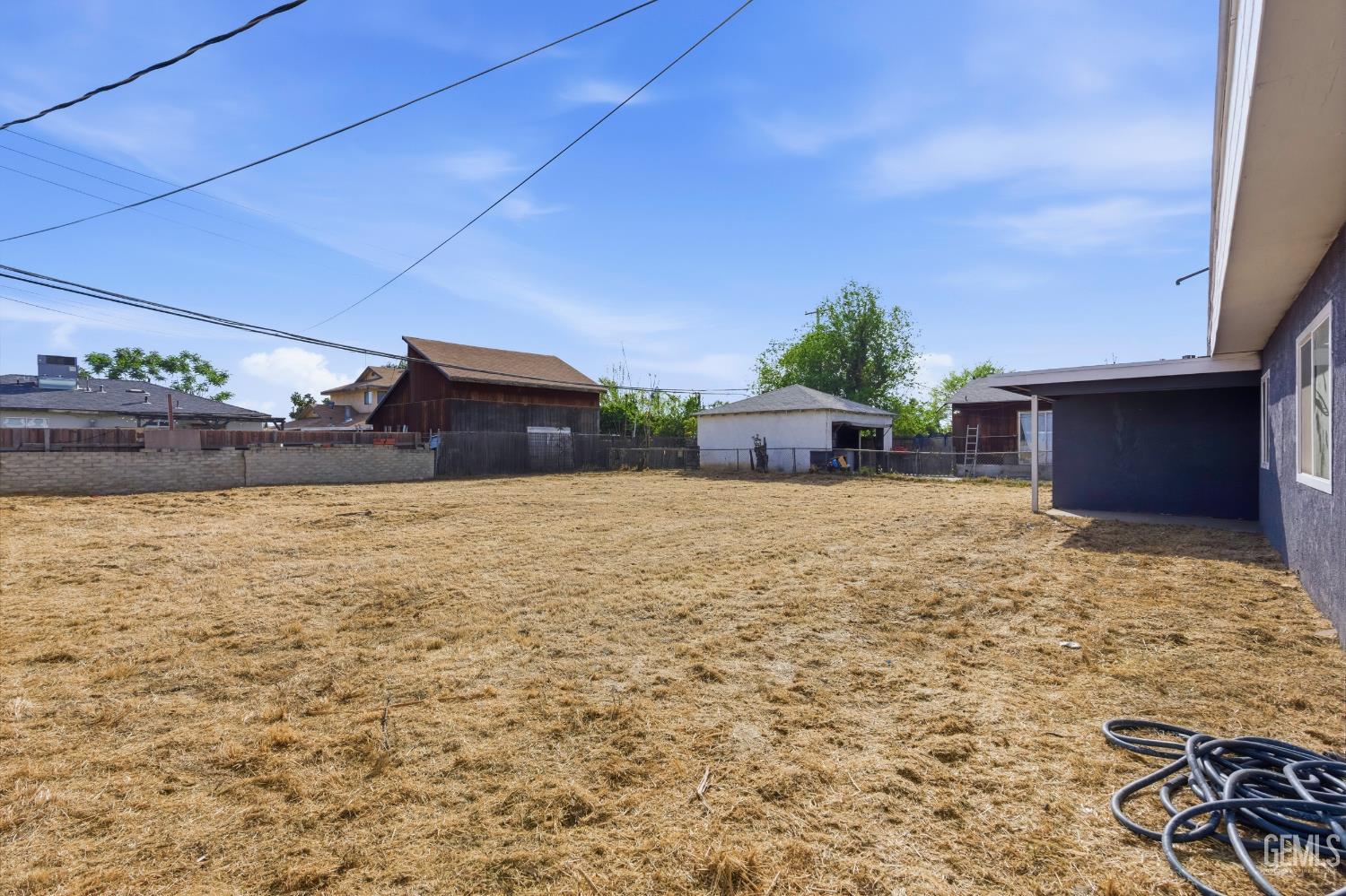 315 Churchill Drive — photo 22
