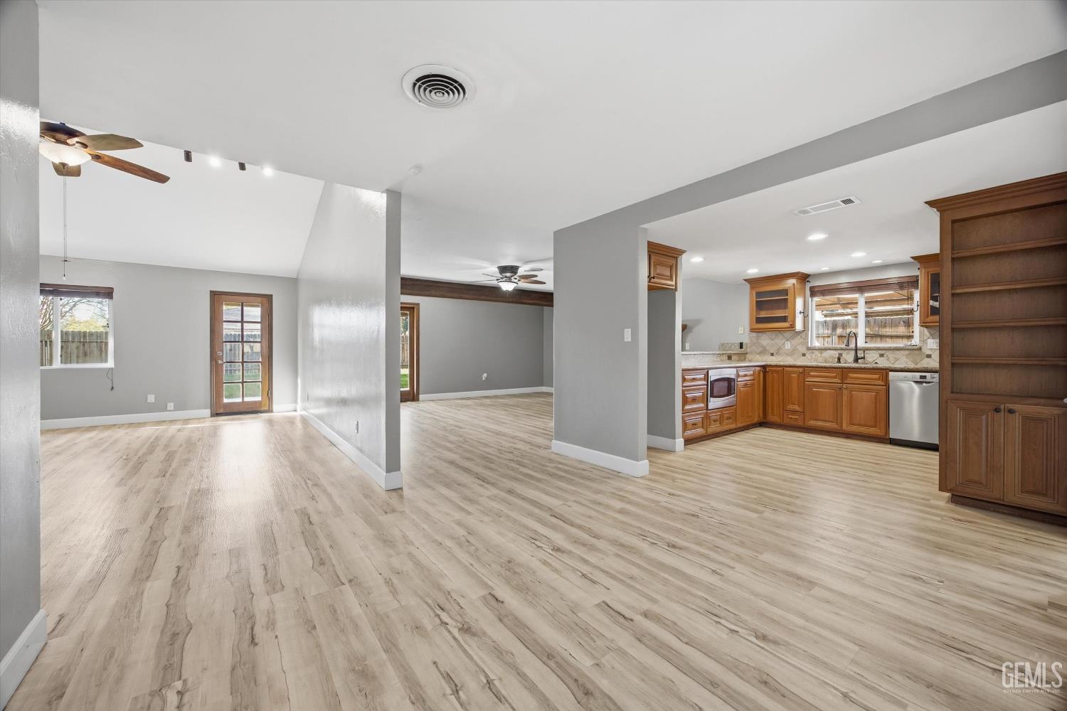 7100 Tioga Court — photo 10
