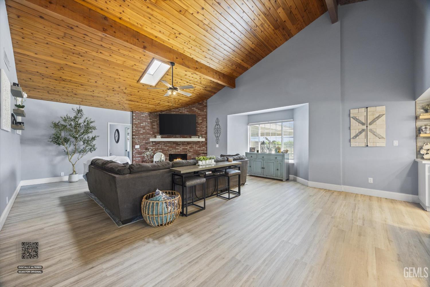 24930 Sullivan Road — photo 9